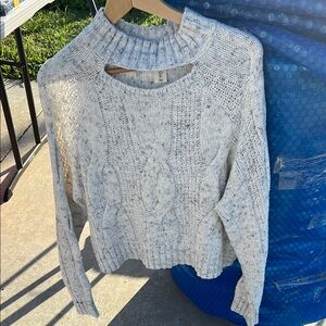 Women's Gray Sweater
